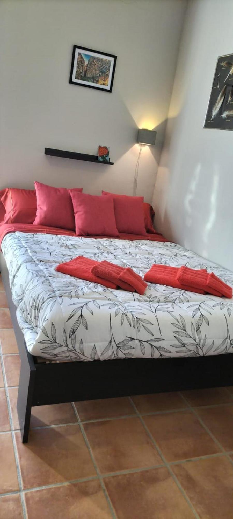 アロラ Casa Ceratonia Bed & Breakfast エクステリア 写真